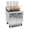 friteuse-electrique-avec-relevage-automatique-et-filtration-4-x-12-litres-1.webp Elektrische Fritteuse mit automatischem Entleerungsmechanismus und Filterung, 4 × 12 Liter, 17 + 17 kW